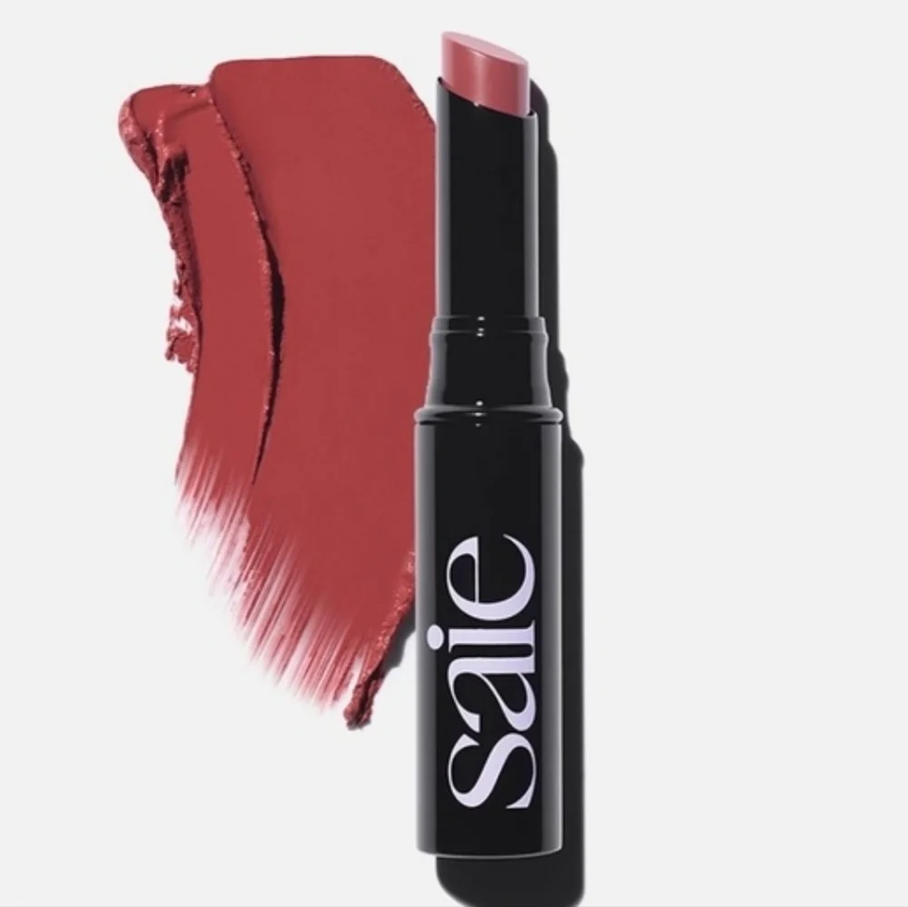 Saie Matte Blurring Lipstick In Shade Modern New